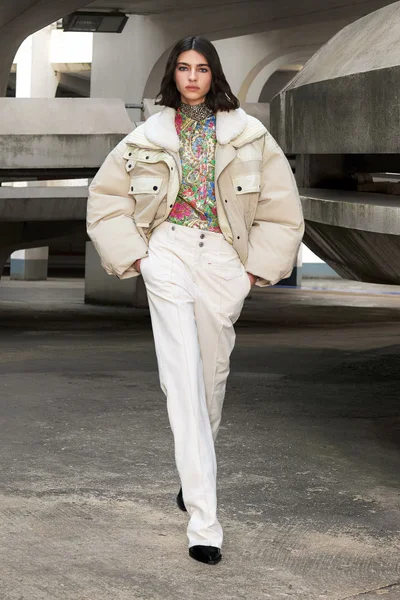 Look 20
